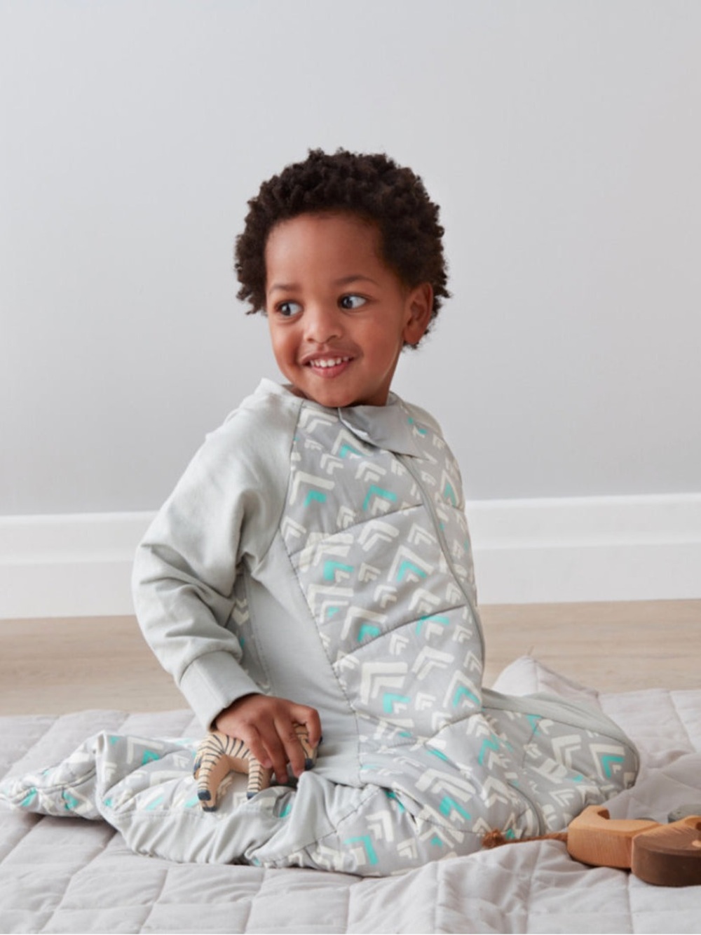 ErgoPouch Convertible Sleep Sack in Grey Mountains